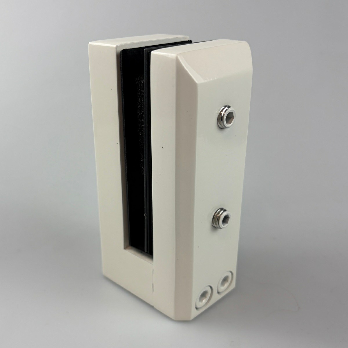 Smarter spigot in Matt white